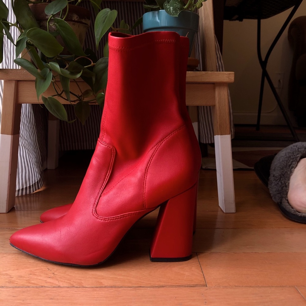 Kenneth Cole Pointed Toe Bootie w/ Flared Heel